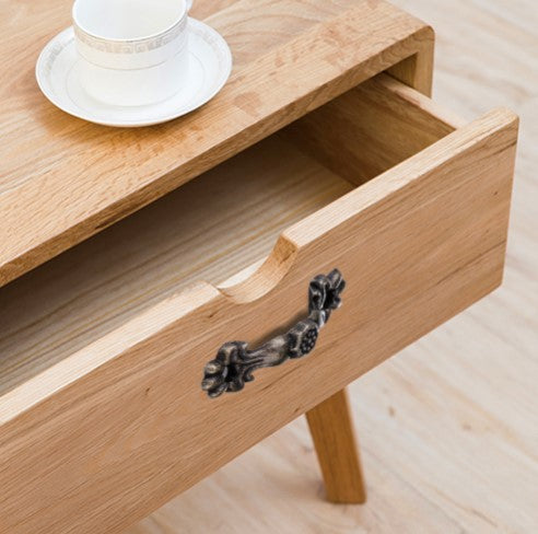 Antique Style Door Handles and Pulls